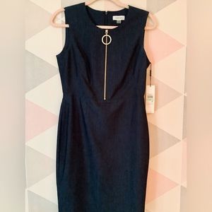 Calvin Klein, Front and Back Zipper Dress. Beautiful Gold Front Zipper.